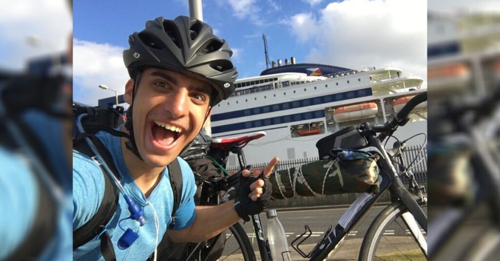 Kleon Papadimitriou viajó a casa en bicicleta durante más de 48 días
