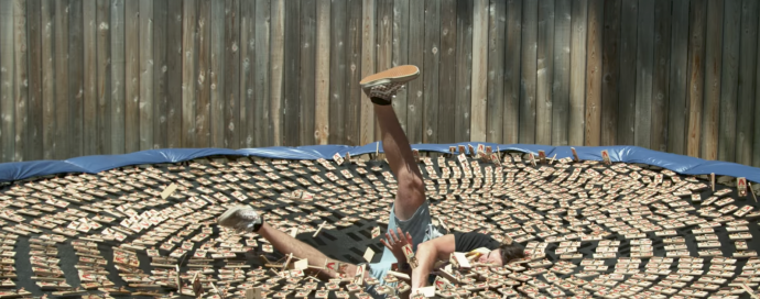 ¿Qué pasa si decides colocar 1000 trampas para ratones en un trampolín? 5 img 59c38bdc7a2b5